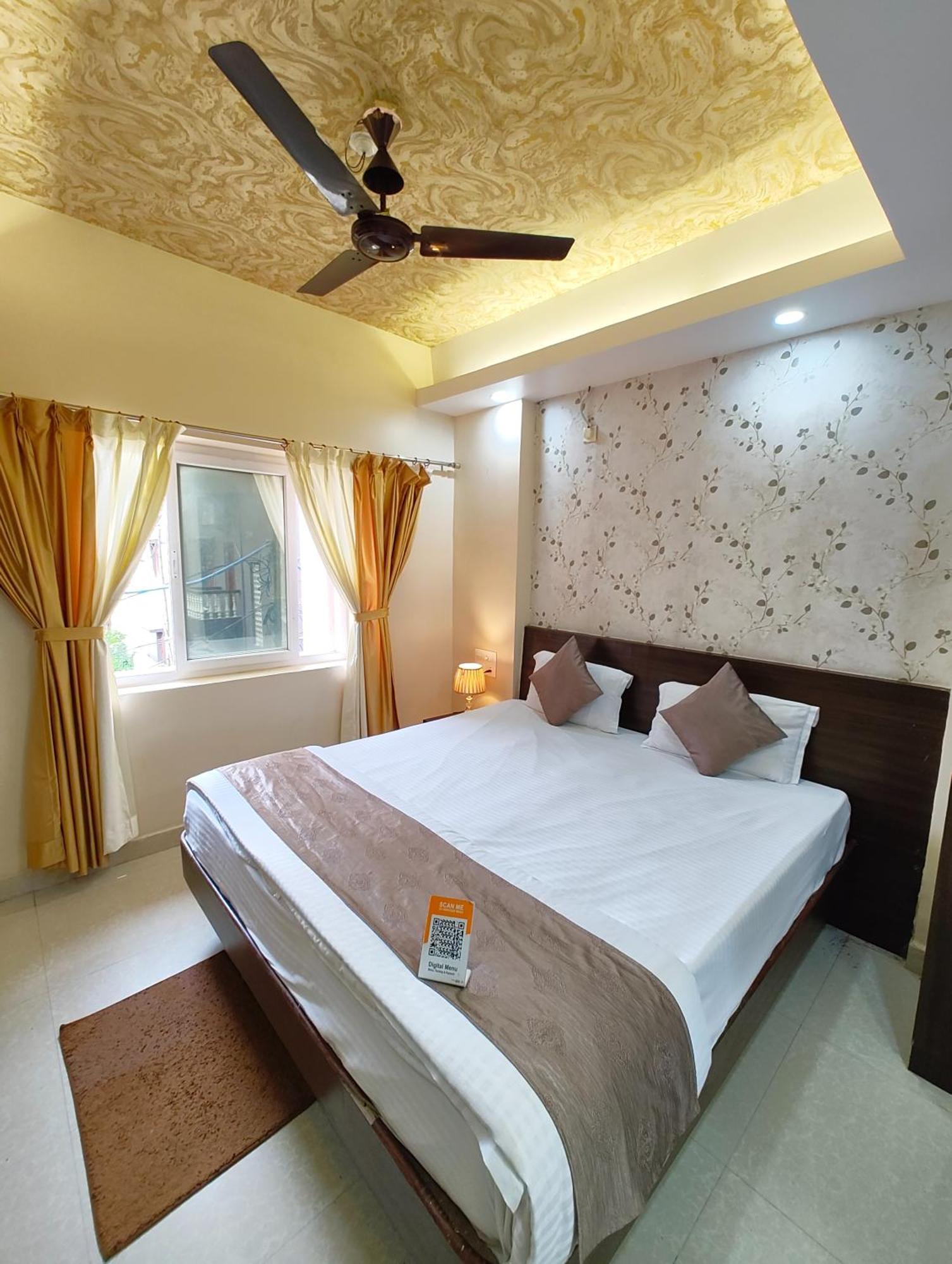 "Hotel Aradhya Puri"- Luxur- Room With Sea-View - Prime Location With Parking Facilities - Best Hotel In بوري المظهر الخارجي الصورة