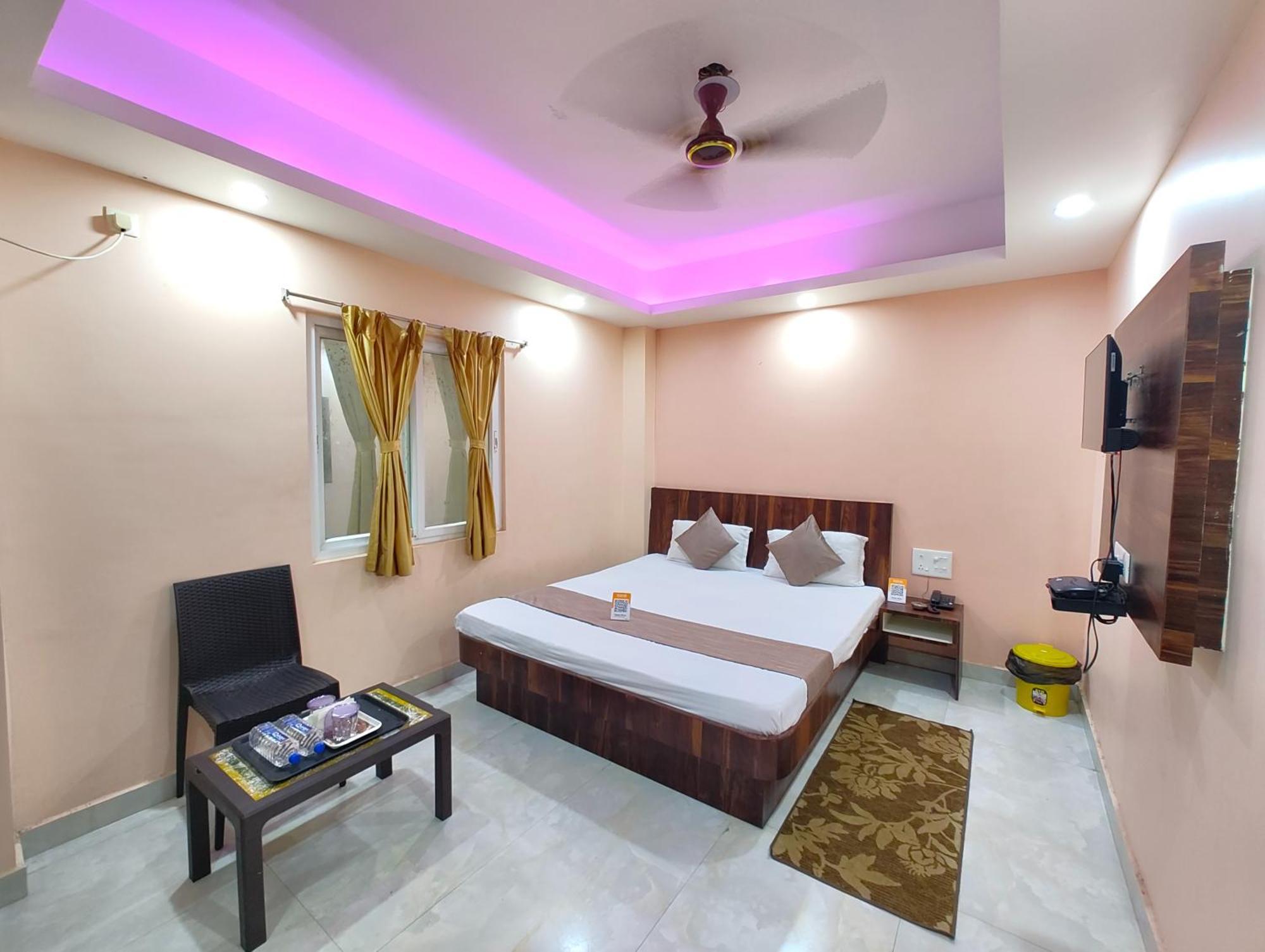 "Hotel Aradhya Puri"- Luxur- Room With Sea-View - Prime Location With Parking Facilities - Best Hotel In بوري المظهر الخارجي الصورة